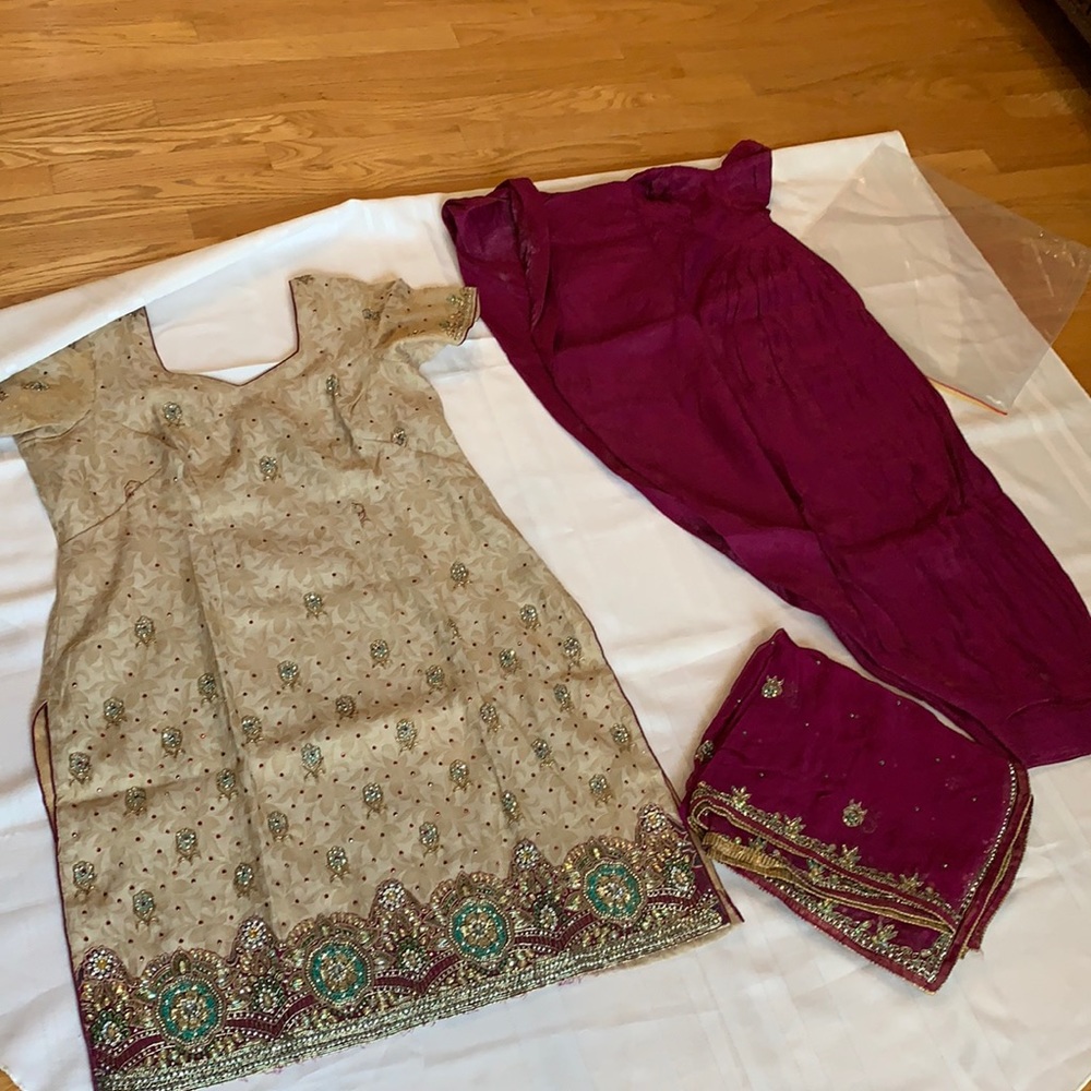 Salwar kameez